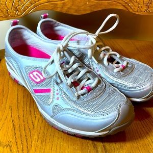 Skechers Muse Inspire Trainer Size 8